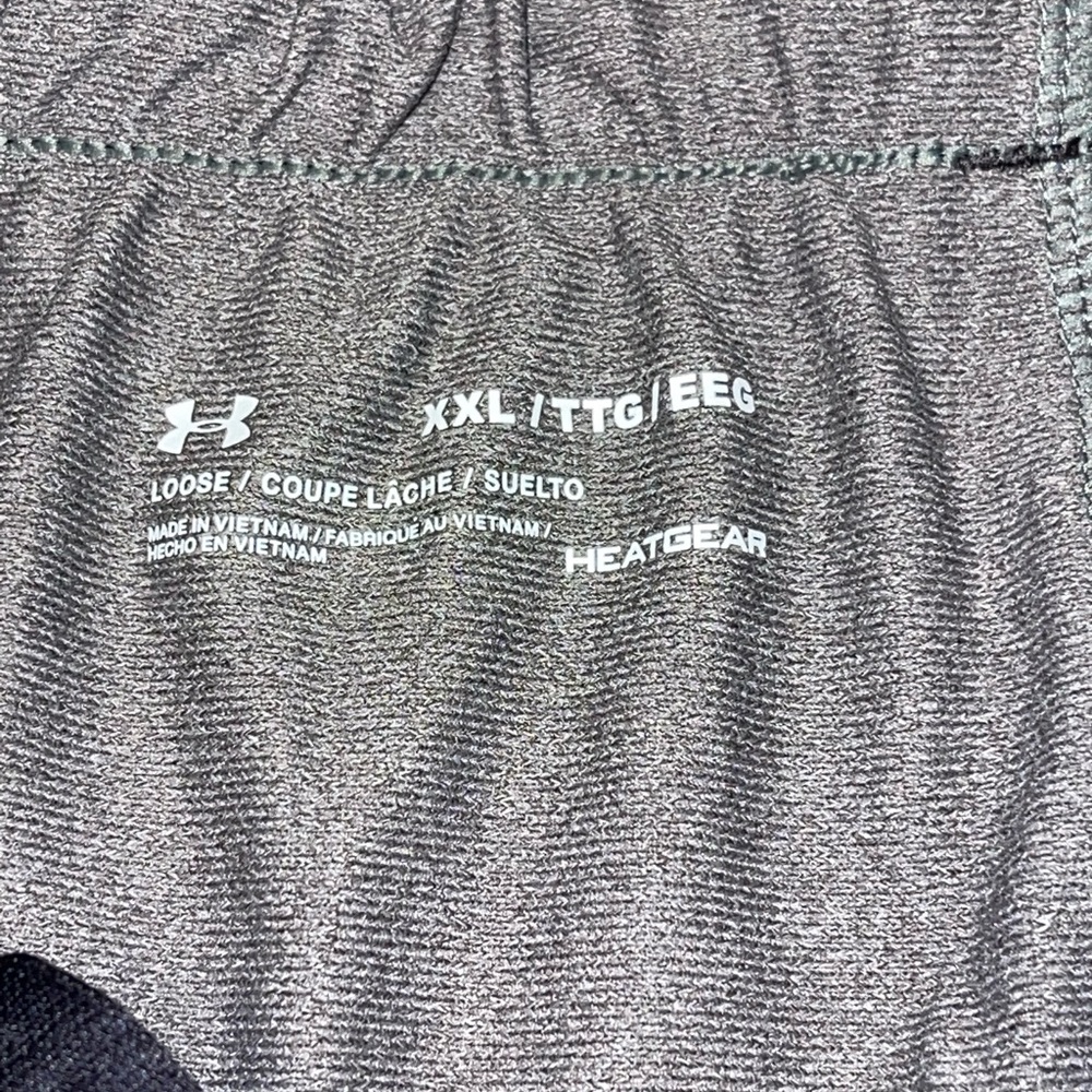Women's UA Play Up Shorts‎ 3.0 Twist XXL plus size NWT gray and black - Picture 11 of 13